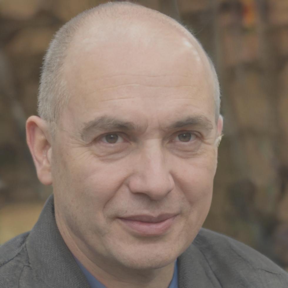 Finanzexperte Tillmann Weigandt erklärt persönliche Budgetstrategien