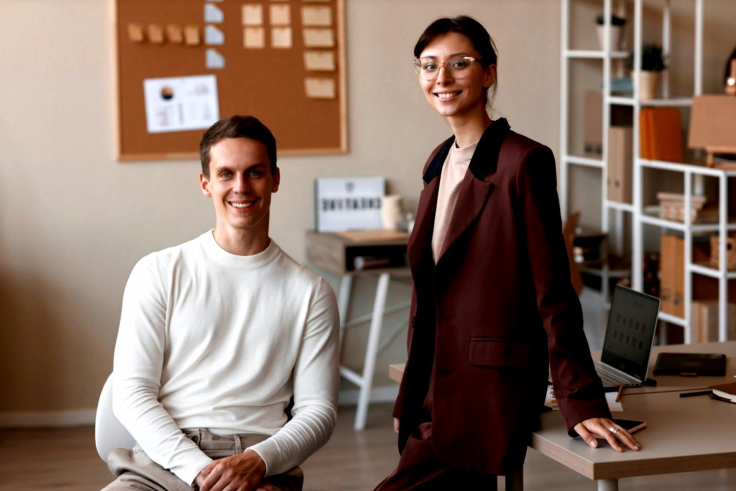 Strukturierte Finanzplanung mit digitalen Tools und klarer Übersicht